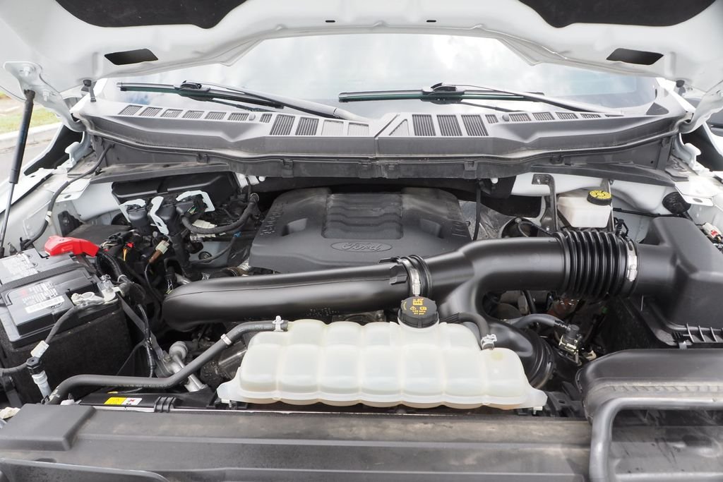 Used 2023 White Ford XLT image 11