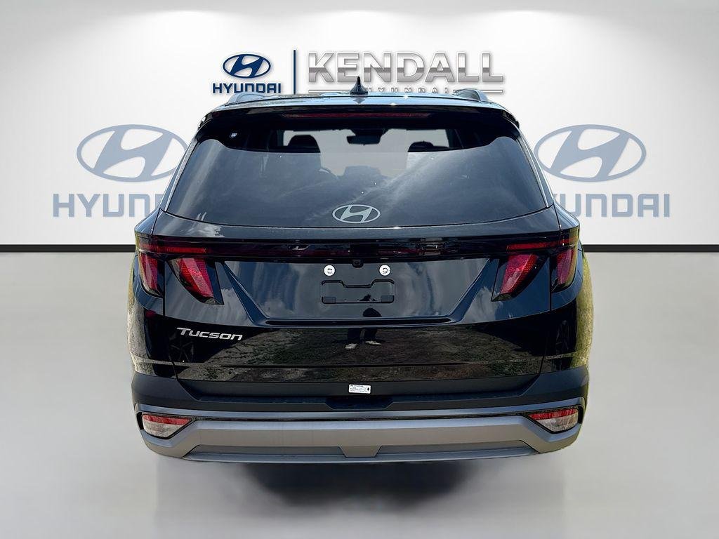 New 2026 Phantom Black Hyundai SEL FWD image 5