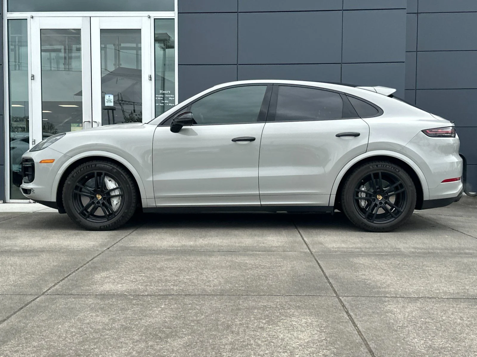 Used 2020 Gray Porsche Turbo image 6