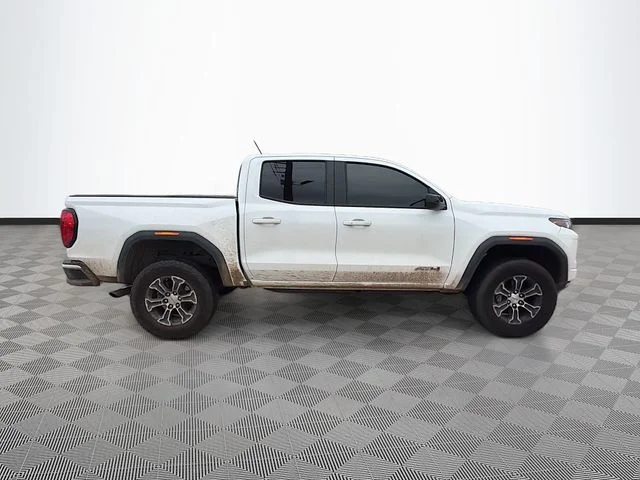 Used 2024 White GMC AT4 image 8