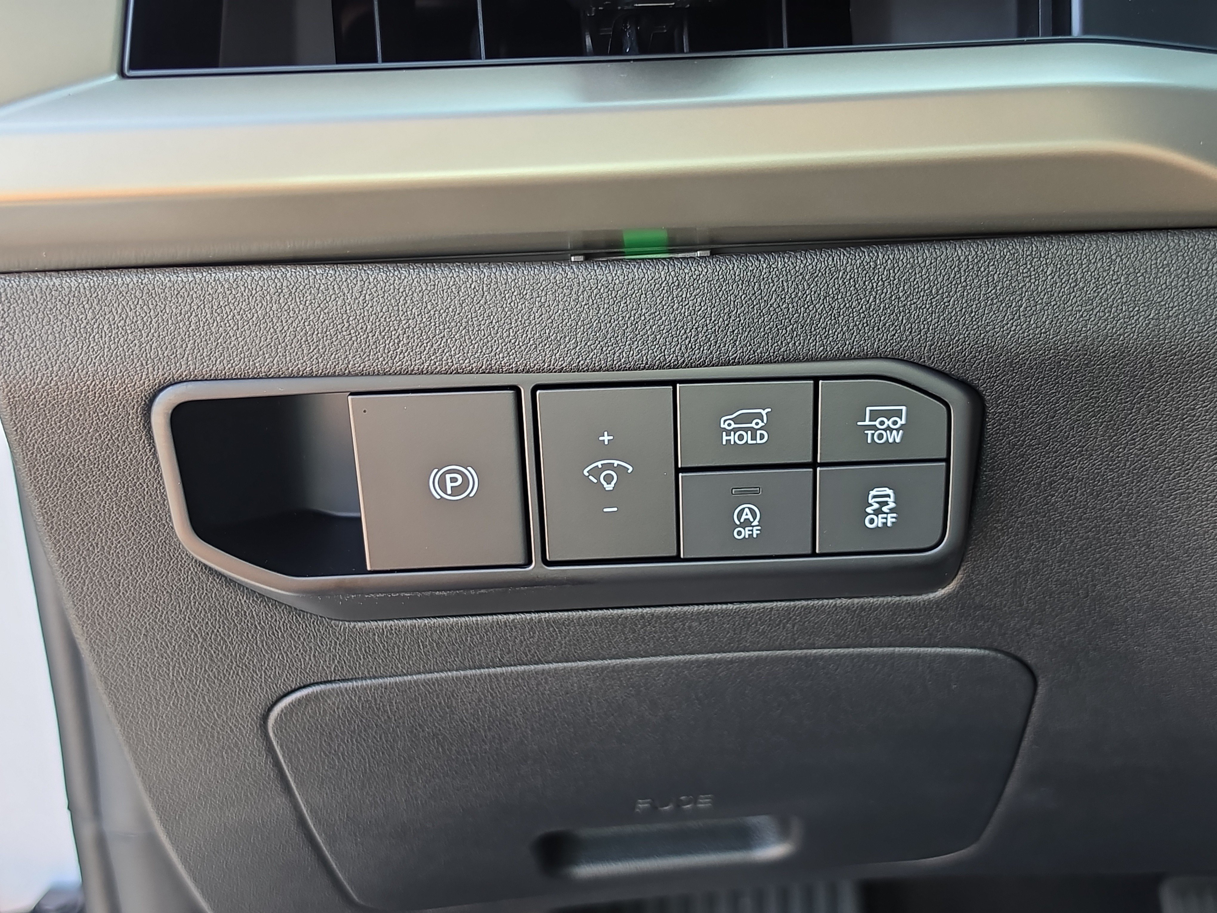New 2027 Glacial White Pearl Kia S image 28