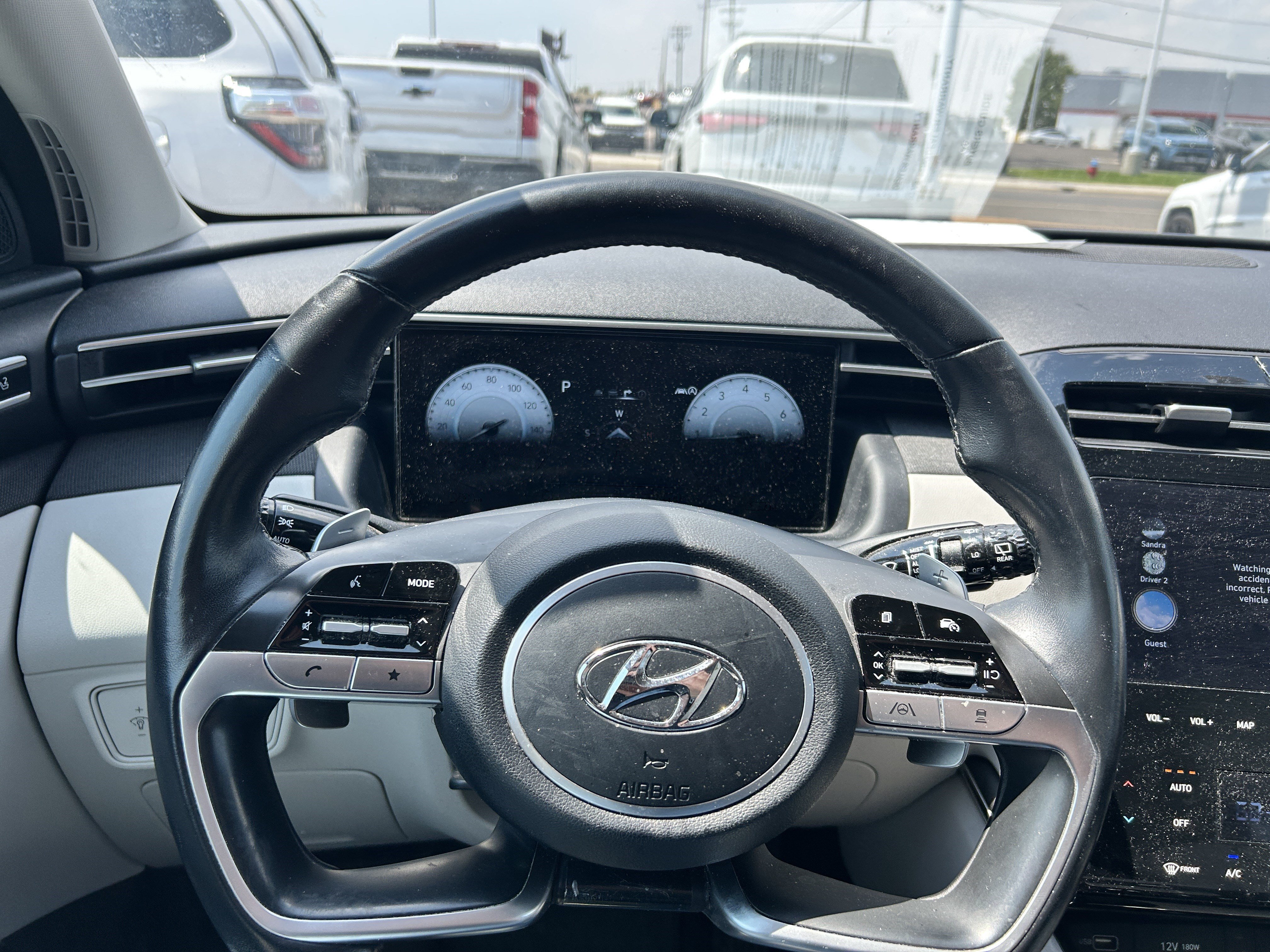 2023 Hyundai Tucson Limited - Photo 17