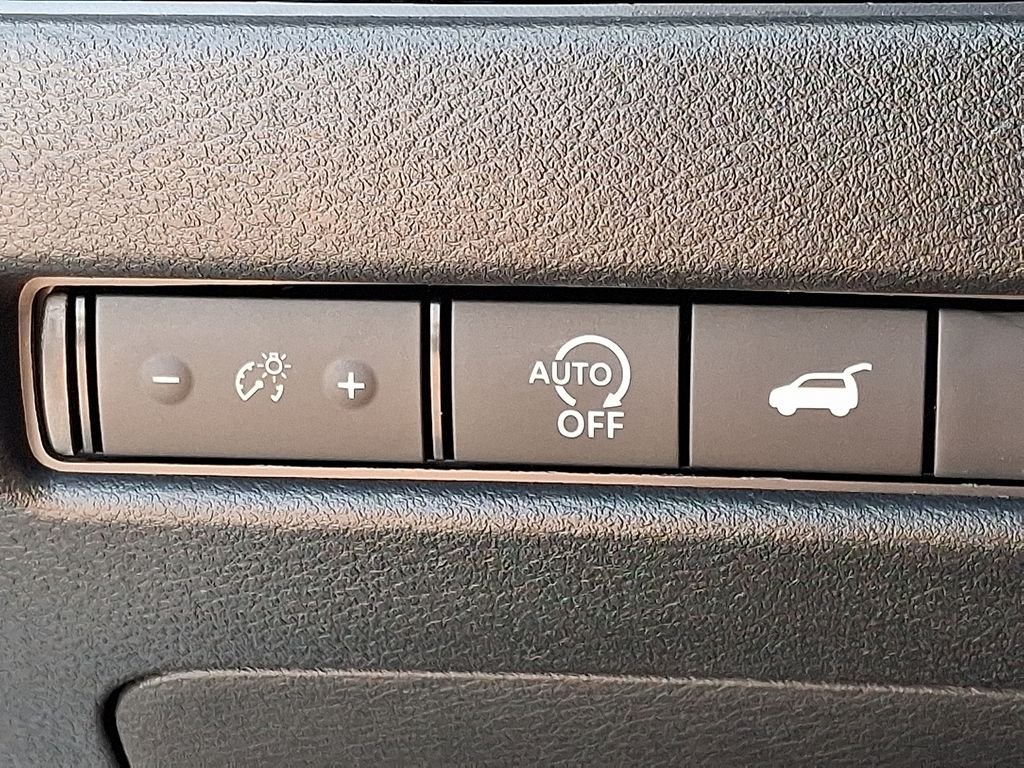2026 Nissan Rogue — photo 18