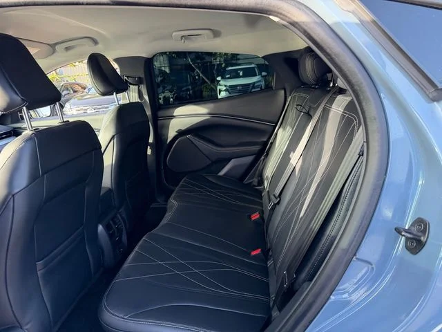 Certified Used 2023 Vapor Blue Ford Select image 39