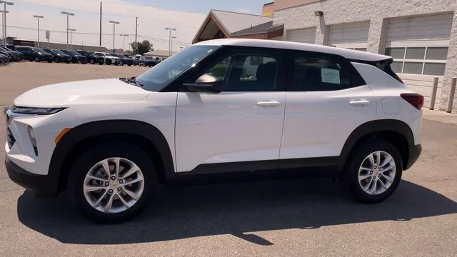 Used 2026 White Chevrolet LS image 6