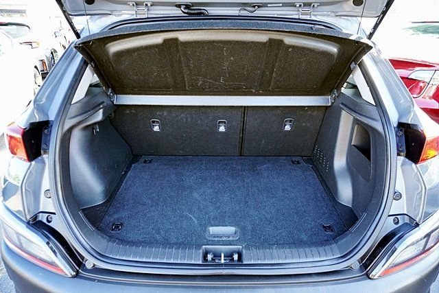 Used 2023 Gray Hyundai SEL image 12