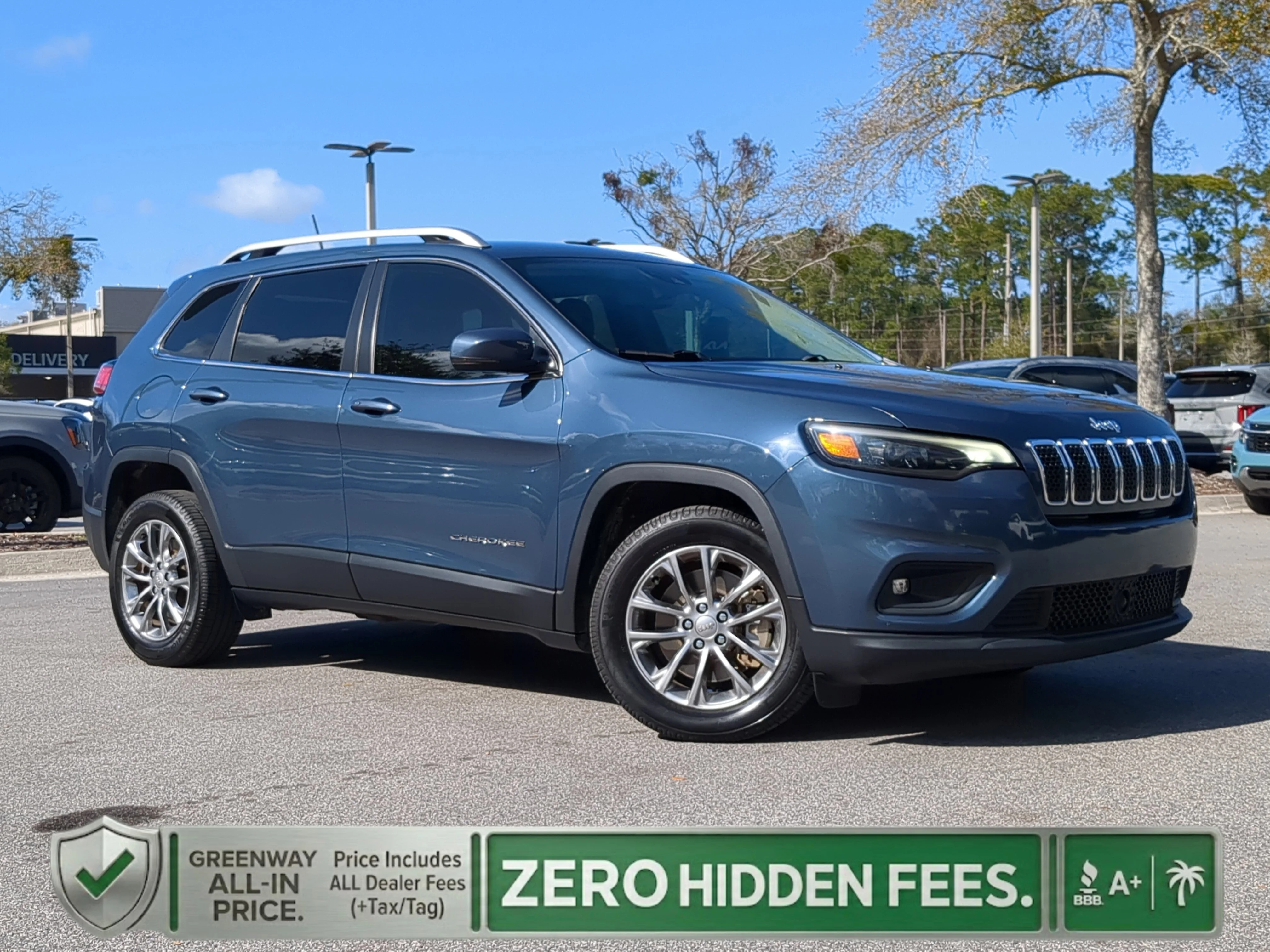 2021 Jeep Cherokee Latitude Lux's photo