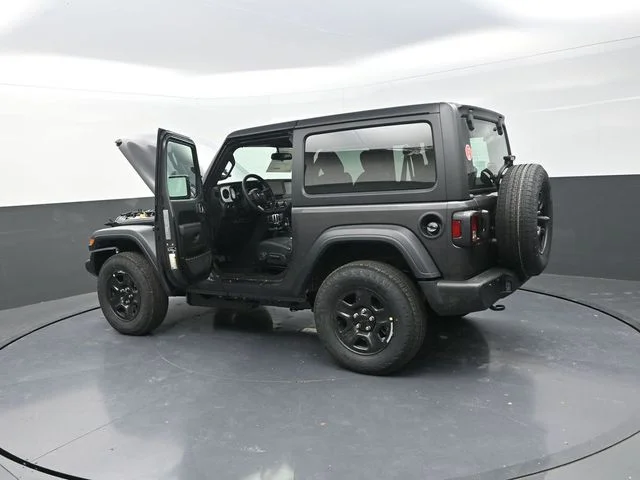 New 2026 Granite Crystal Metallic Clear-Coat Exterior Paint Jeep Sport image 30
