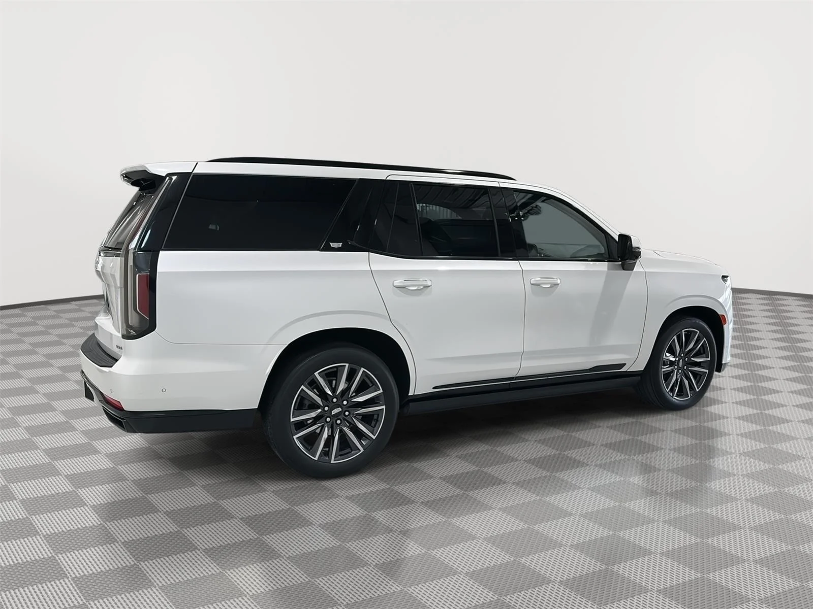 Used 2023 Crystal White Tricoat Cadillac Sport Platinum image 6