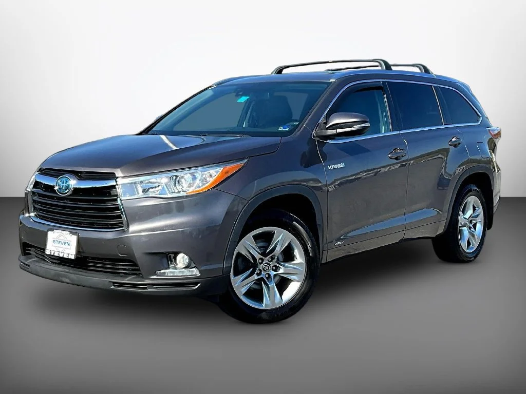 Used 2016 Predawn Gray Mica Toyota Limited Platinum image 3