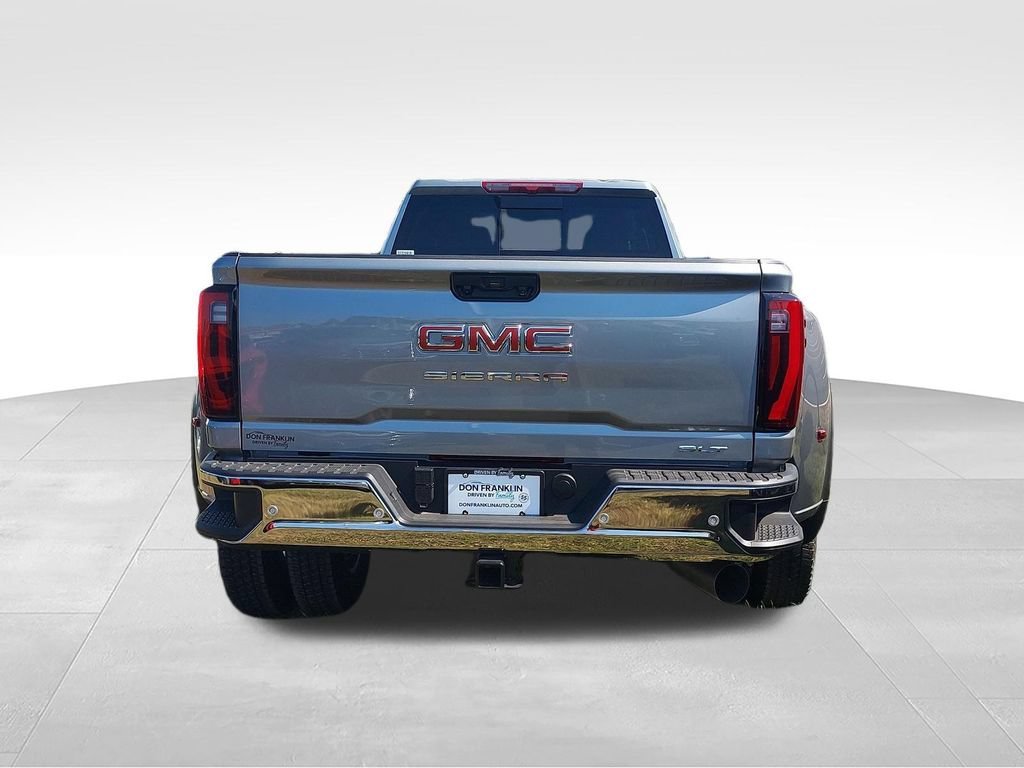 New 2026 Sterling Metallic GMC SLT DRW image 4