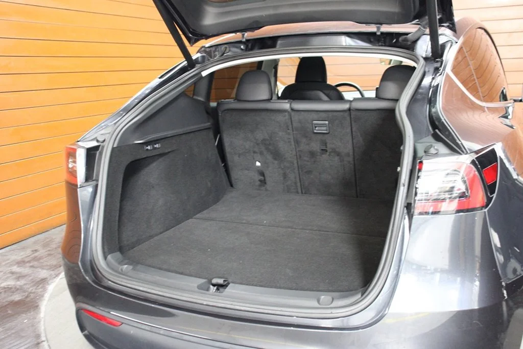 Used 2024 Stealth Gray Tesla Performance image 12