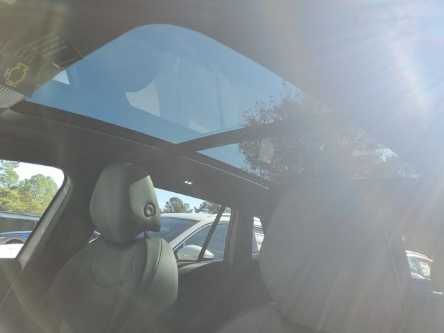 New 2026 White Volkswagen 2.0T SE R-Line Black image 19