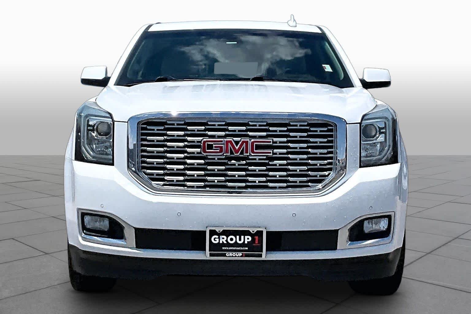 Used 2019 Summit White GMC Denali image 4