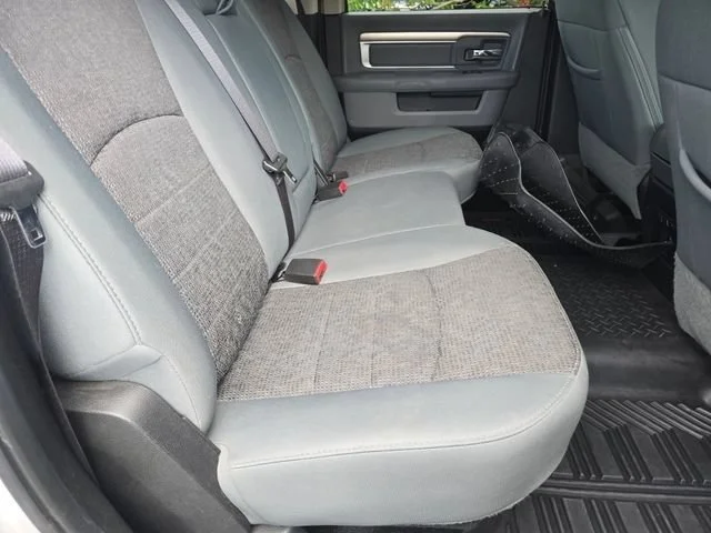 Used 2017 Bright Silver Clearcoat Metallic Ram Big Horn image 35
