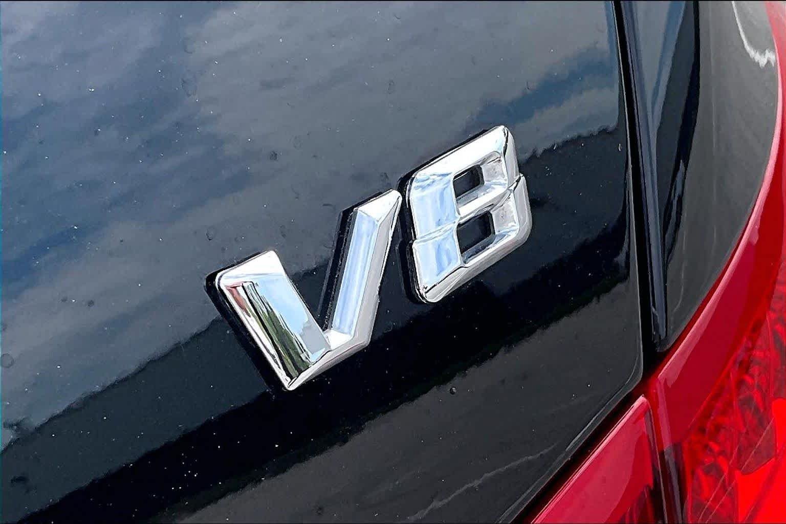 Used 2012 Black Mercedes-Benz E 550 image 31