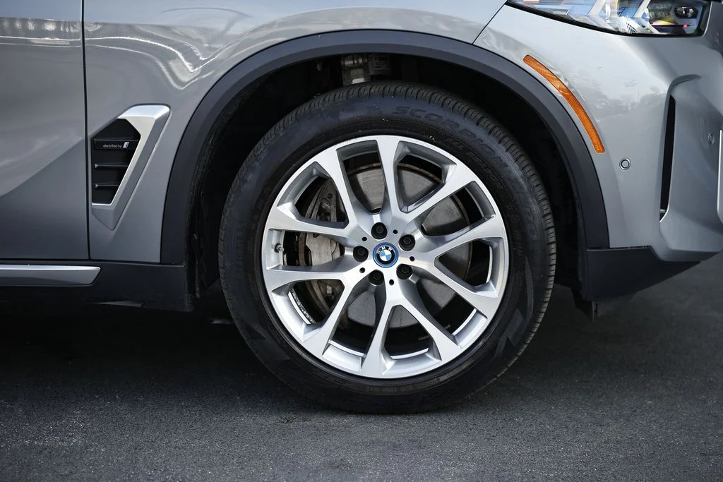Used 2024 Skyscraper Gray Metallic BMW xDrive50e image 5