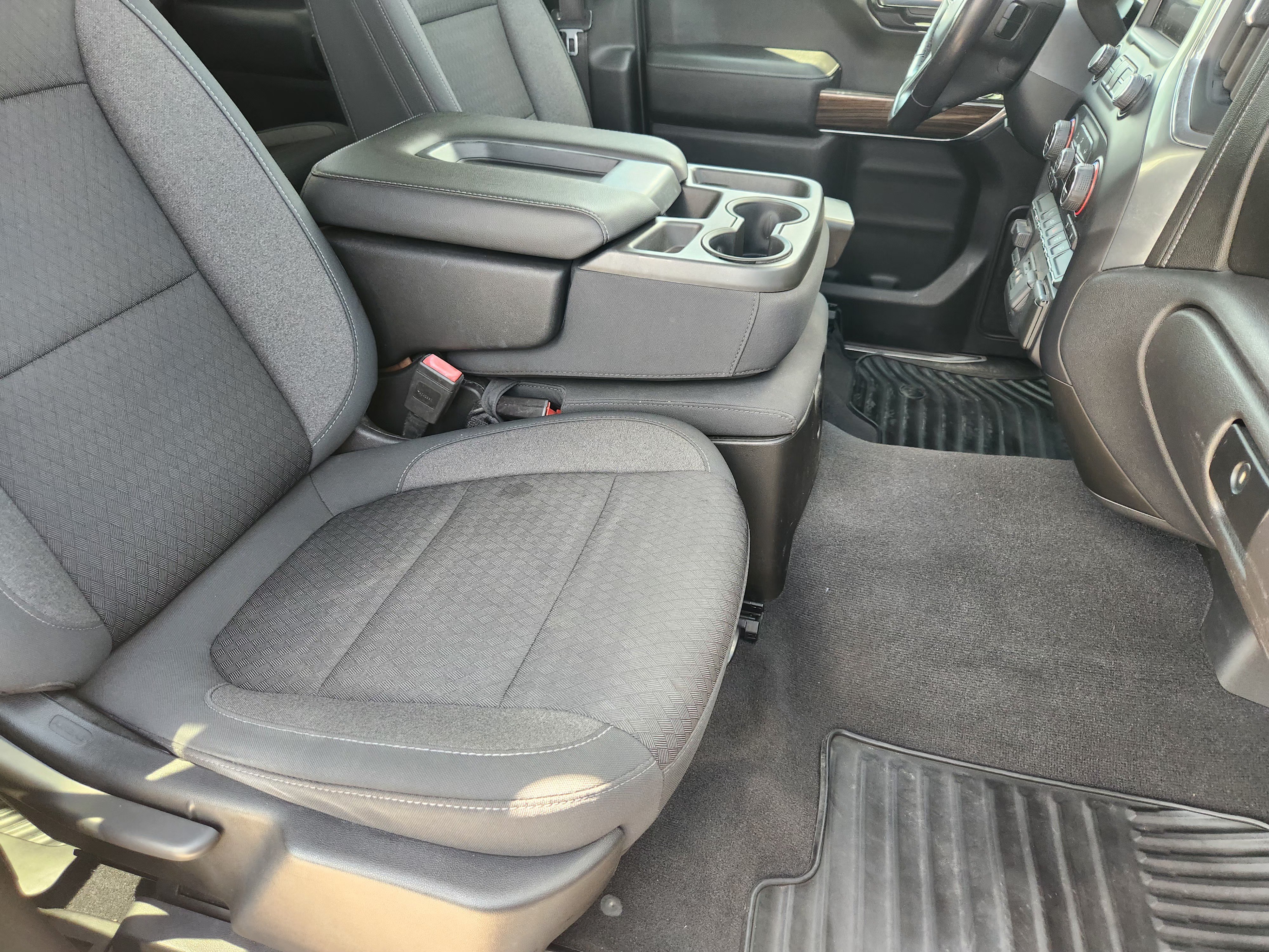 Used 2020 NORTHSKY BLUE METALLIC Chevrolet LT image 15