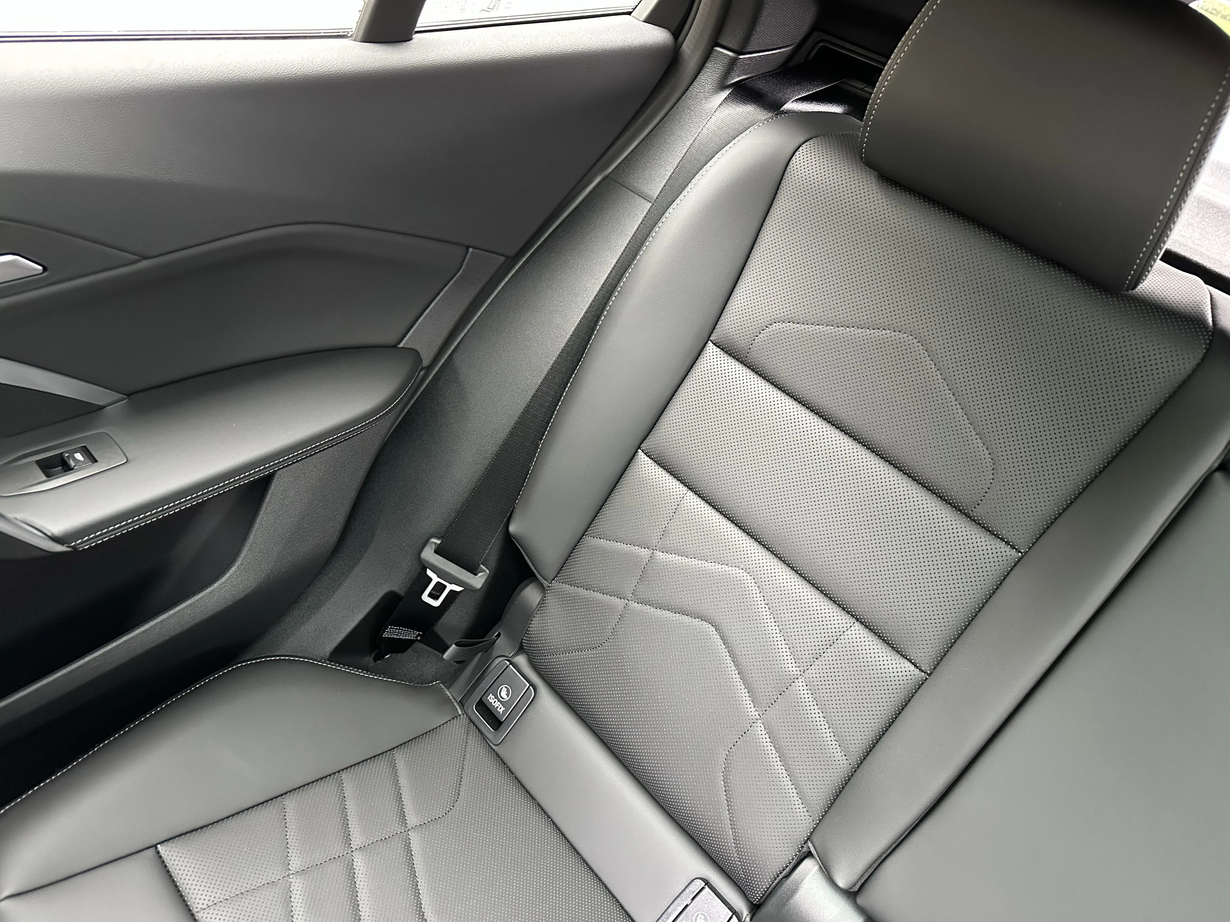 New 2026 Skyscraper Grey Metallic BMW xDrive28i image 17