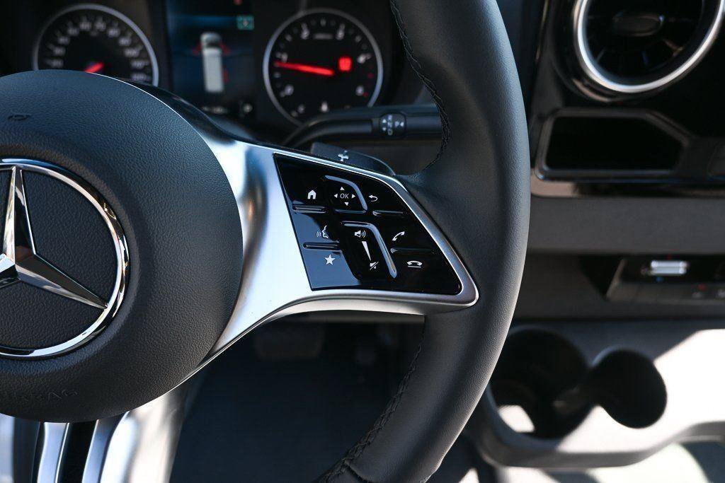 New 2026 Arctic White Mercedes-Benz  image 46
