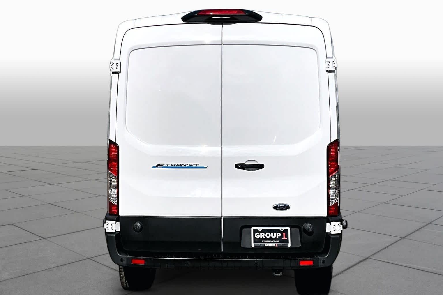 Certified Pre-Owned 2022 Ford E-Transit-350 Cargo