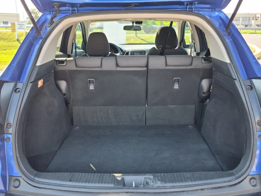 Used 2022 Aegean Blue Metallic Honda EX image 19
