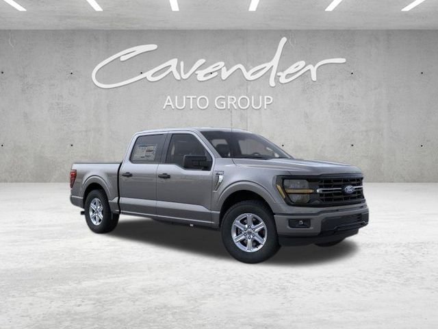New 2026 Carbonized Gray Metallic Ford XLT image 8