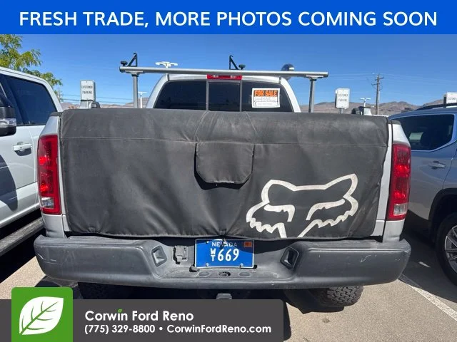 Used 2006 Silver Dodge SLT image 6