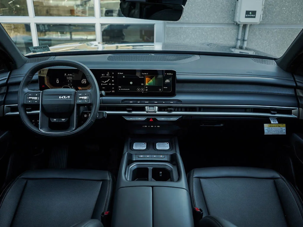 New 2027 Panthera Metal Kia S AWD image 15