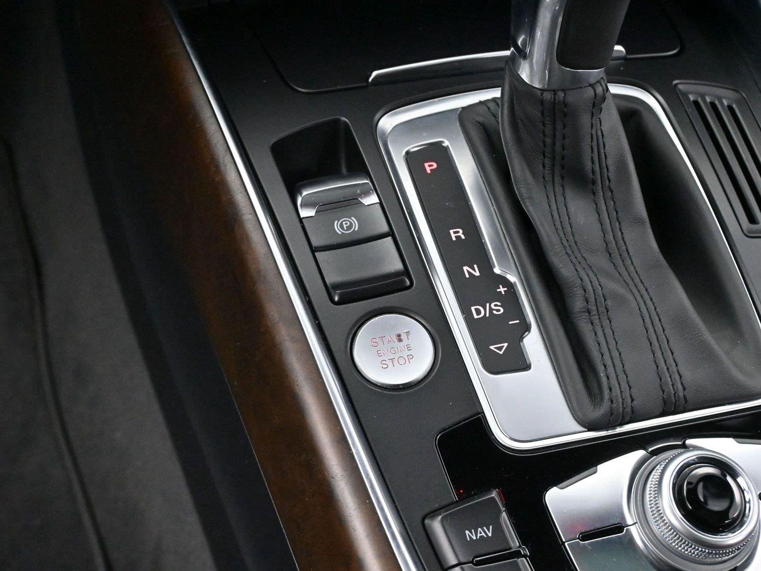 Used 2017 Moonlight Blue Metallic Audi Premium Plus image 21