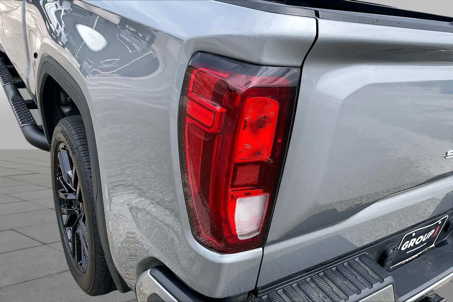 Used 2026 Sterling Metallic GMC Elevation image 27