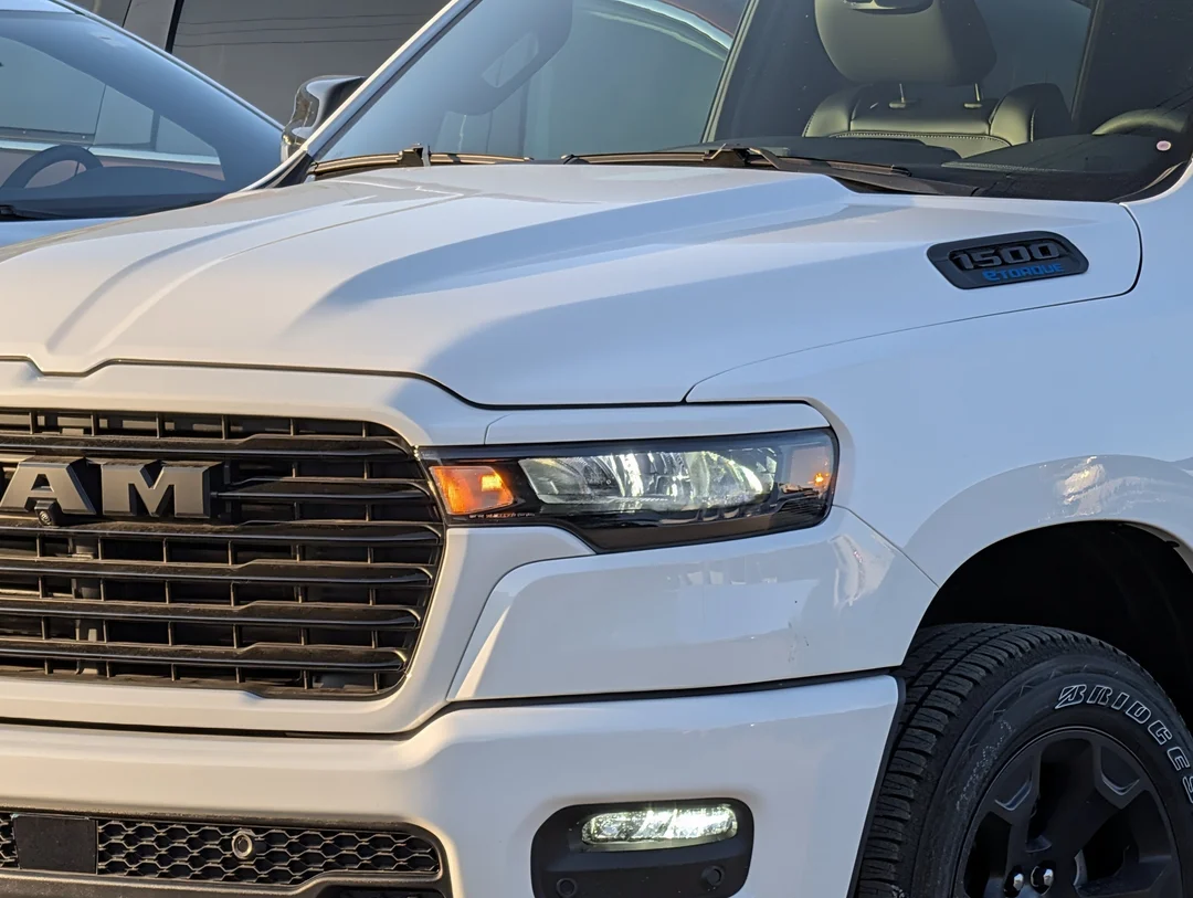 New 2026 White RAM Sport - - 5.7L HEMI eTorque - Trailer Brake Ctrl - 3.92 Rear Axle - All-Weather Mats & More! image 10