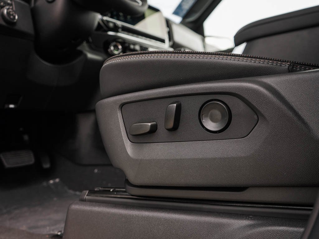 2026 Chevrolet Silverado 1500 High Country - Photo 15