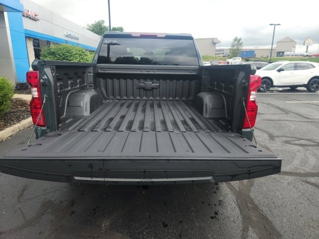 2025 Chevrolet Silverado 1500 LT - Photo 13