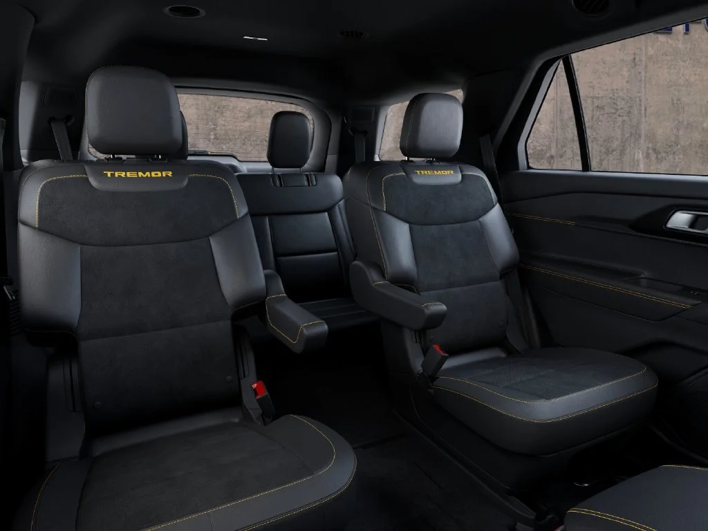 New 2027 Agate Black Metallic Ford Tremor® image 11