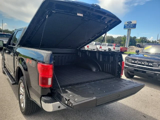 Used 2020 Black Ford Lariat image 10