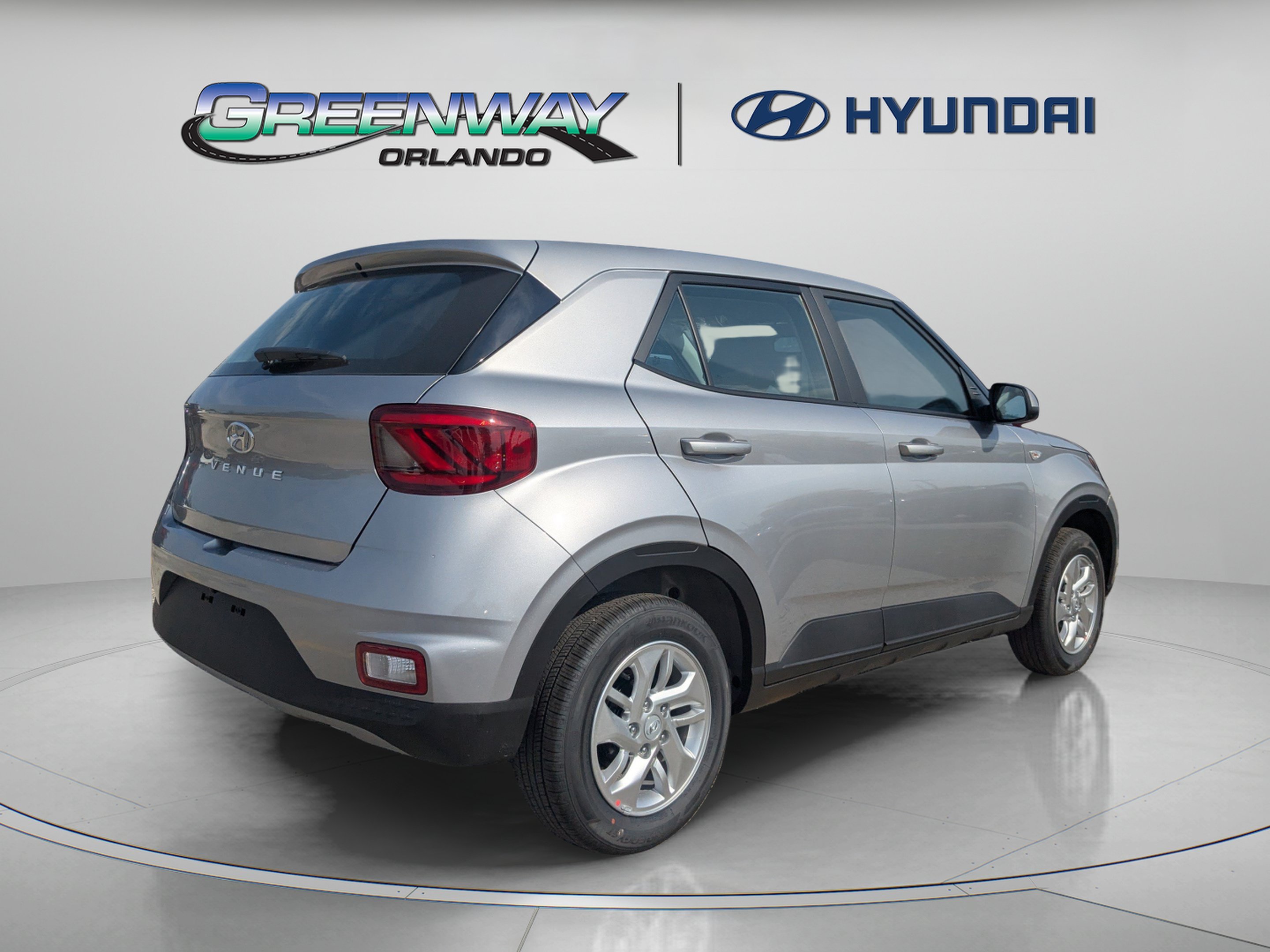 New 2026 Shimmering Silver Hyundai SE image 8