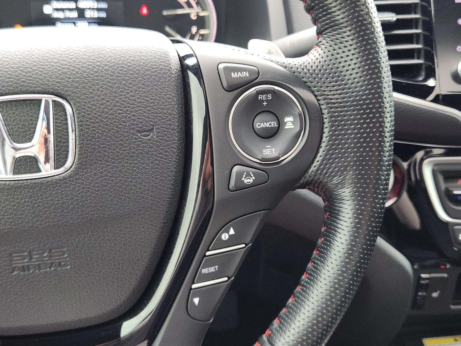 Used 2023 White Honda Black Edition image 28