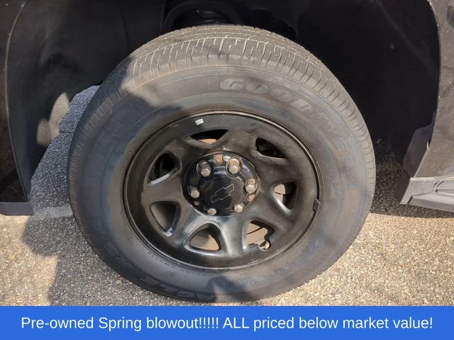 Used 2019 Black Chevrolet Police image 8
