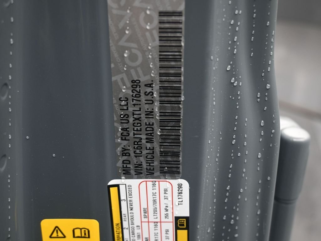 New 2026 Anvil Clearcoat Jeep Mojave image 20