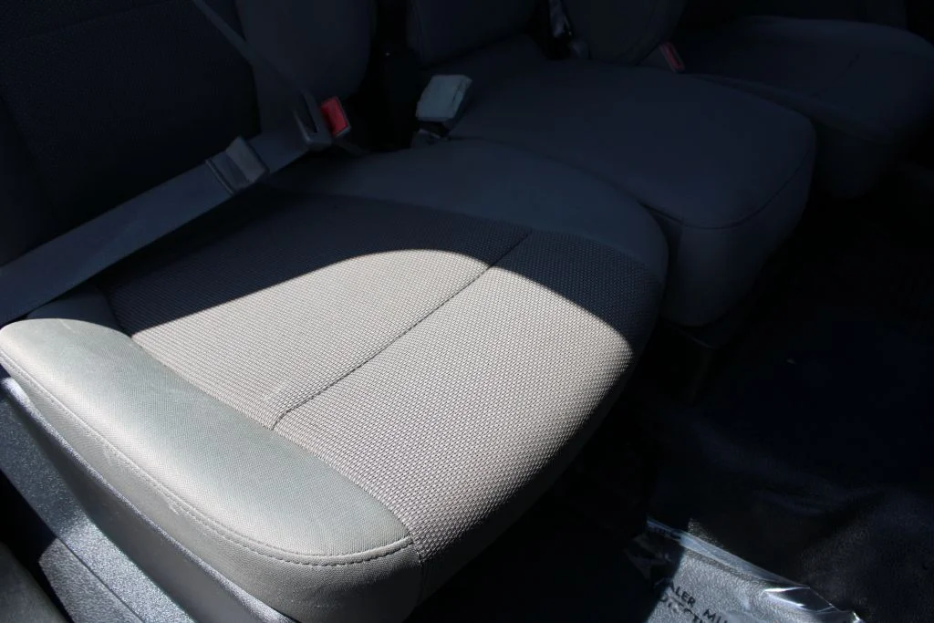 Used 2019 White Ford XL image 12