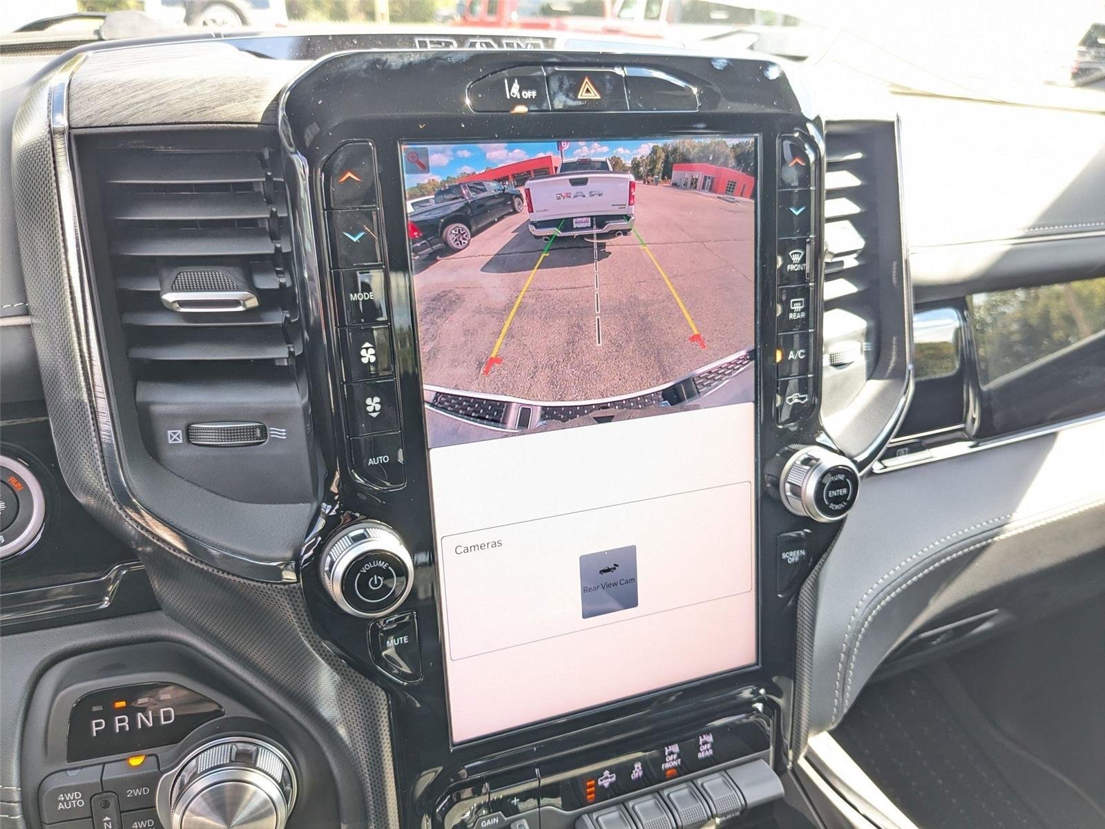 2026 RAM 1500 Limited - Photo 15
