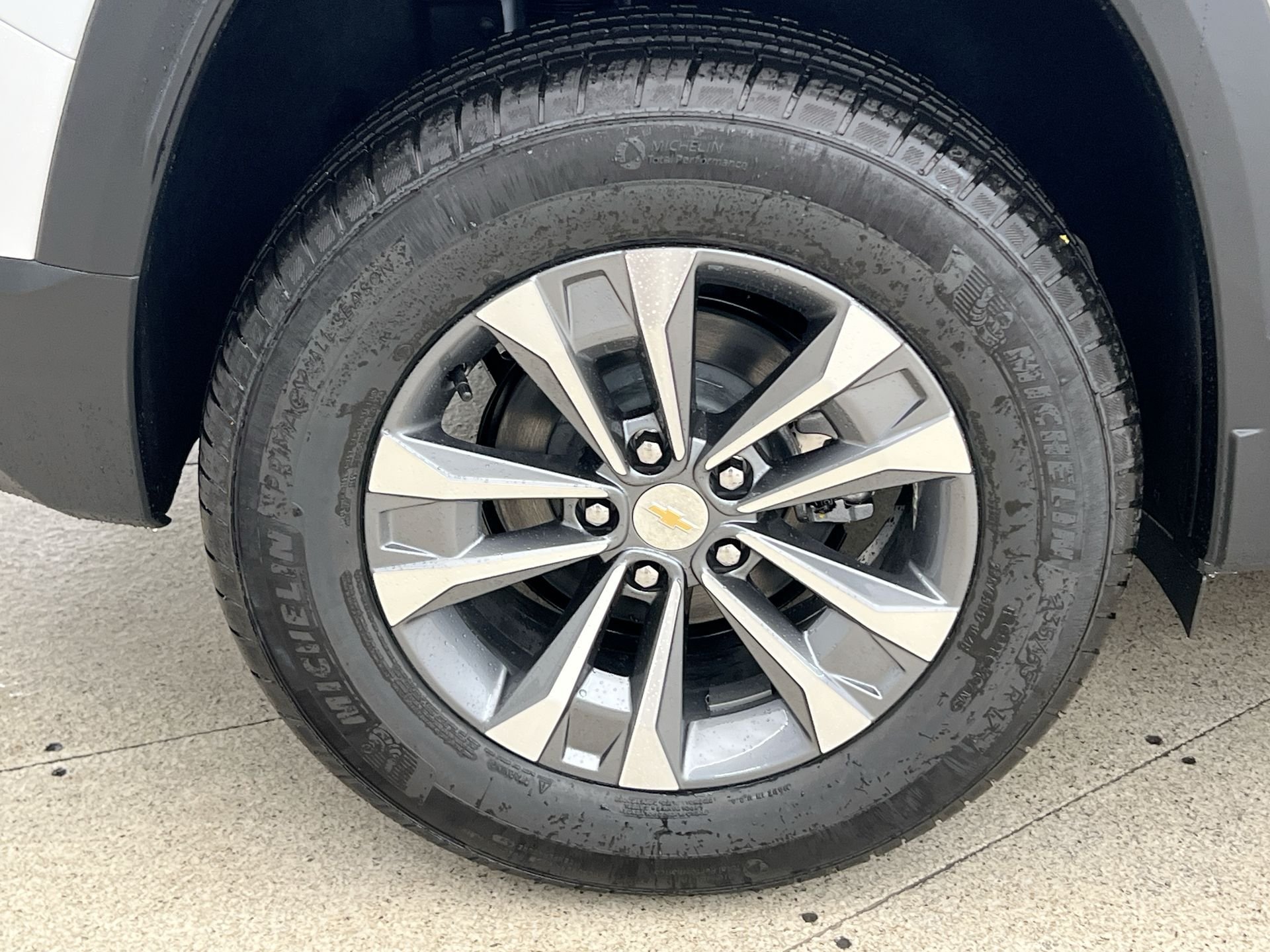 2026 Chevrolet Equinox LT - Photo 58