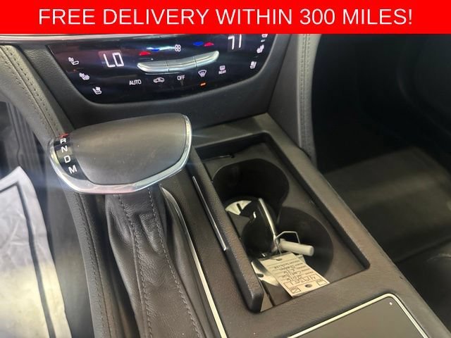 Certified Used 2016 CRYSTAL WHITE TRICOAT Cadillac Luxury AWD image 19