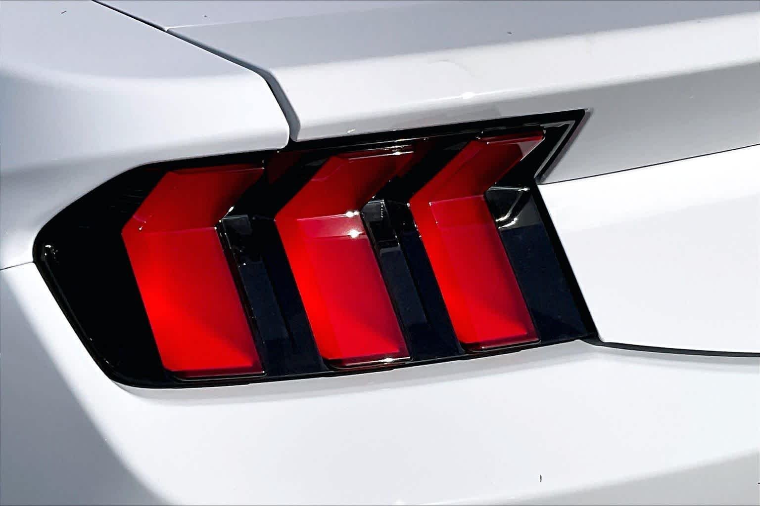 New 2026 Oxford White Ford EcoBoost® Fastback image 11