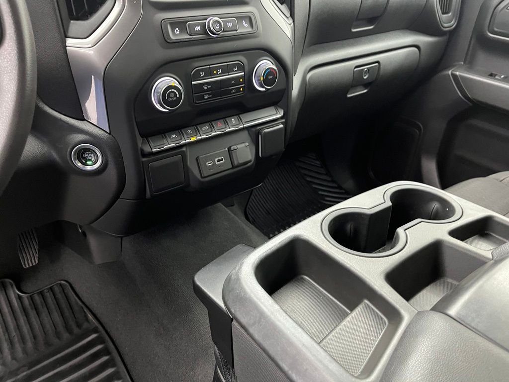 Used 2022 Glacier Blue Metallic Chevrolet Custom image 26