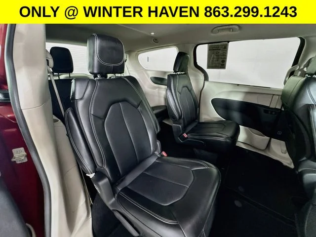 Used 2024 Red Chrysler Touring L image 27