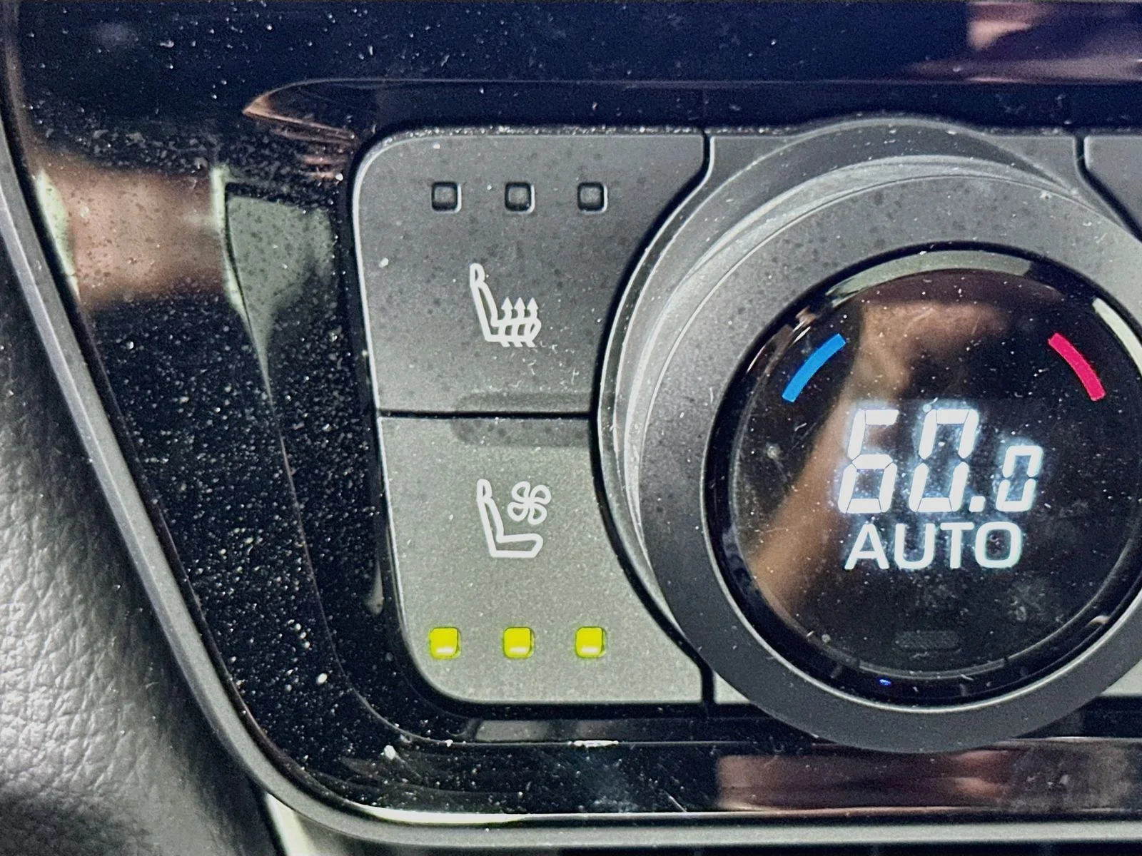 Used 2025  Toyota Nightshade Edition image 21