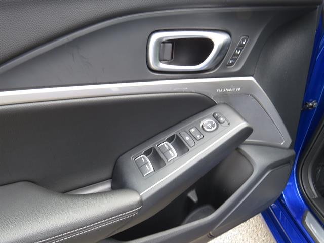 Used 2024 APEX BLUE PEARL Acura w/Tech w/A-SPEC image 9