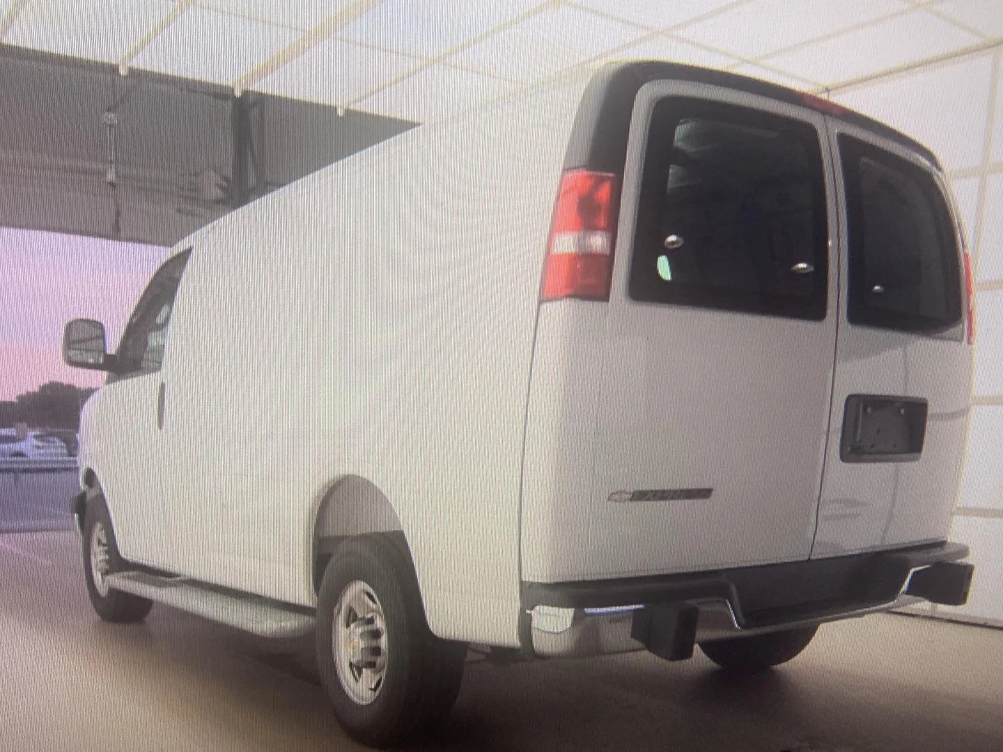 Used 2025 Summit White Chevrolet Cargo Van image 5